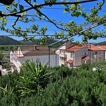 Apartamento With Wifi Lopar, Rab - 14804 *