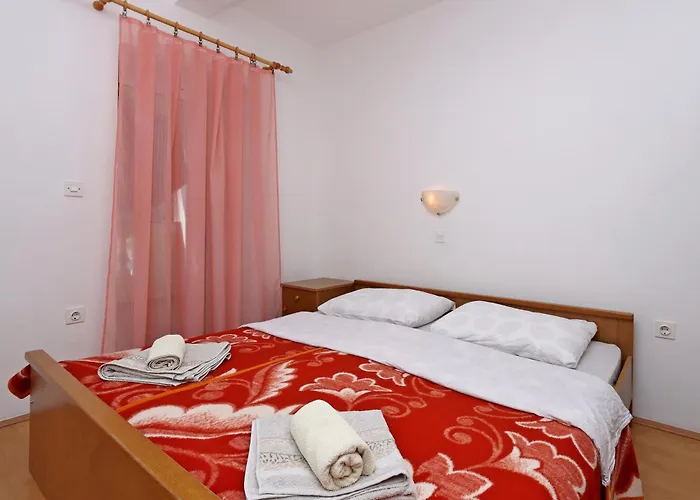 Apartamento With Wifi Lopar, Rab - 14804