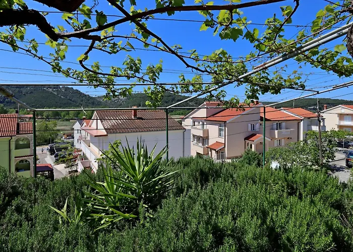 Apartamento With Wifi Lopar, Rab - 14804 *