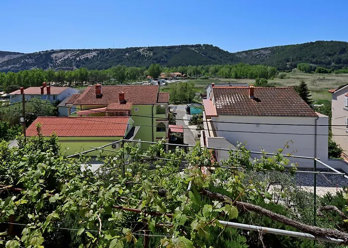 Apartamento With Wifi Lopar, Rab - 14804